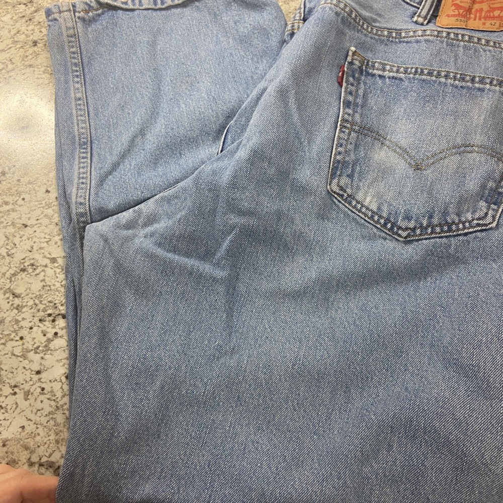 Levi’s 550 42X30 Wide Leg Jeans - Picture 6 of 7